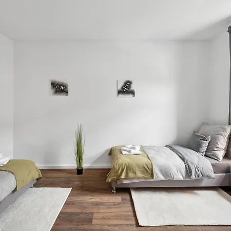 Wupper Ii, Lage Ideal Fuer Geschaeftsleute, Monteure, Familien, 3 Zimmer, Flachbild-tv Apartmán Wuppertal