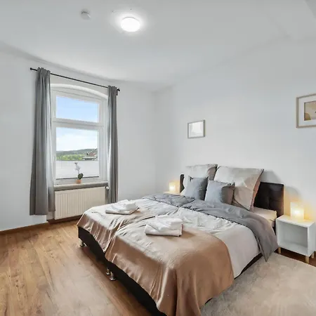 Wupper Ii, Lage Ideal Fuer Geschaeftsleute, Monteure, Familien, 3 Zimmer, Flachbild-tv * Wuppertal